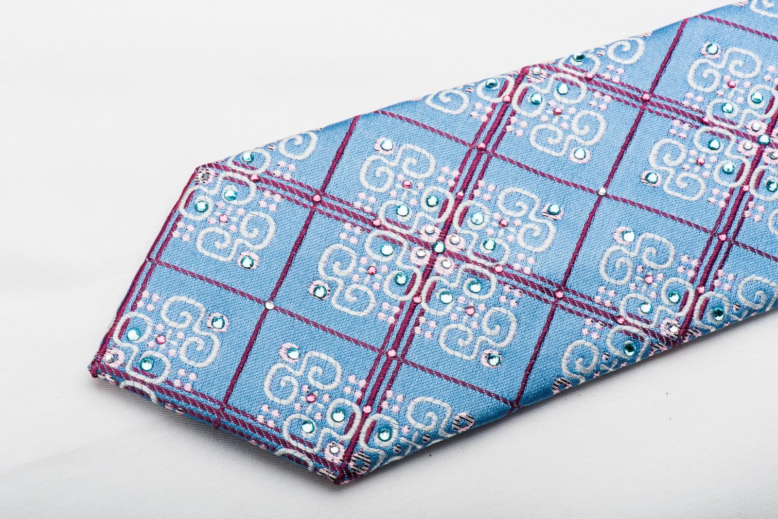 Metro City Rhinestone Necktie Burgundy Checker & Cartouche On Blue With Sparkles