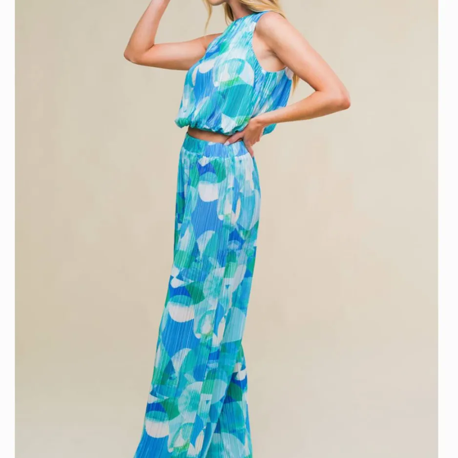 River Walk Printed Woven Plisse Top & Pant Set